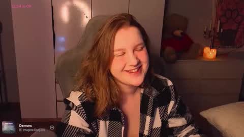 Snapshot of pinkiep1e chatting on 03/07/26, 02:19 pinkiep1e online show from 03/07/26, 02:19