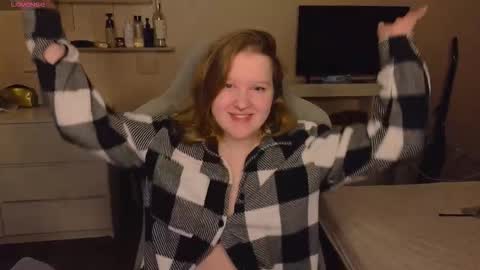 Snapshot of pinkiep1e chatting on 03/21/26, 12:37 pinkiep1e online show from 03/21/26, 12:37