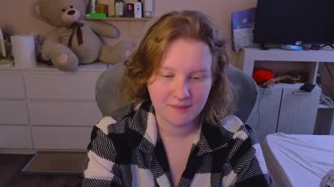 Snapshot of pinkiep1e chatting on 04/07/26, 02:56 pinkiep1e online show from 04/07/26, 02:56