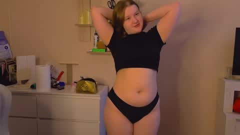 Snapshot of pinkiep1e chatting on 04/10/26, 03:34 pinkiep1e online show from 04/10/26, 03:34