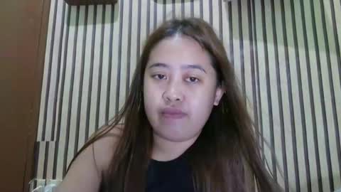Snapshot of pinkish_shine chatting on 05/10/26, 08:58 Hi its me shine online show from 05/10/26, 08:58