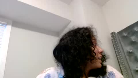 Snapshot of pinkmonae chatting on 12/26/24, 02:37 pinksugar online show from 12/26/24, 02:37