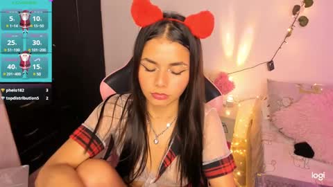 Sarah .. online show from 12/27/24, 09:28