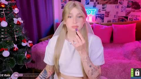 pinkvenom_ online show from 12/30/24, 05:34