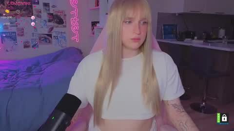 Snapshot of pinkvenom_ chatting on 03/08/26, 09:46 pinkvenom_ online show from 03/08/26, 09:46