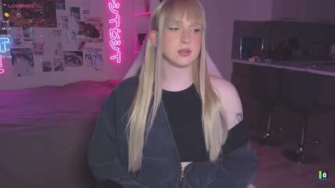 Snapshot of pinkvenom_ chatting on 03/29/26, 04:07 pinkvenom_ online show from 03/29/26, 04:07