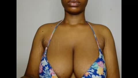 Snapshot of pinkxsugar chatting on 03/09/26, 10:36 pinkxsugar online show from 03/09/26, 10:36