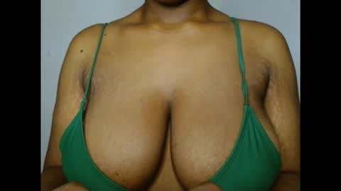 Snapshot of pinkxsugar chatting on 03/12/26, 07:31 pinkxsugar online show from 03/12/26, 07:31