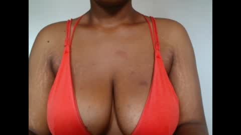 Snapshot of pinkxsugar chatting on 07/02/26, 07:25 pinkxsugar online show from 07/02/26, 07:25