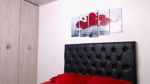 pinky_f00x online show from 11/08/25, 07:45