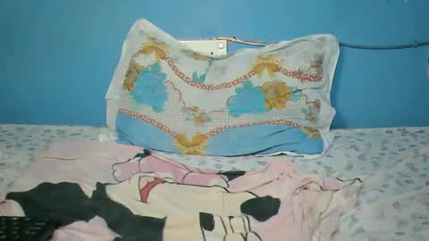 pinky_lov online show from 12/05/25, 06:37