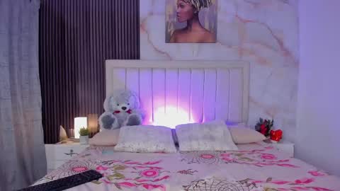 Snapshot of pinky_peach_ chatting on 05/28/26, 03:15 Peachy online show from 05/28/26, 03:15
