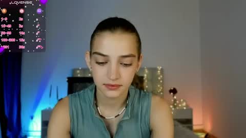 Snapshot of pinky_piee__ chatting on 07/25/26, 12:36 pinky_piee__ online show from 07/25/26, 12:36