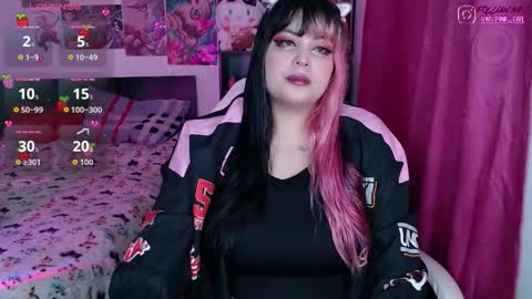 Pau online show from 03/19/26, 04:00