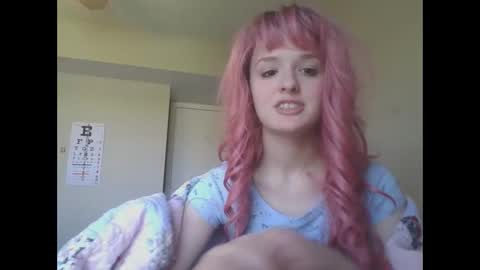 Snapshot of pinkykittykat chatting on 04/19/26, 07:16 pinkykittykat online show from 04/19/26, 07:16