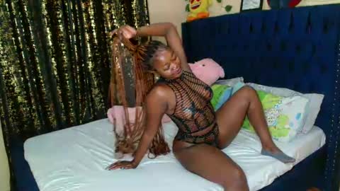 Pinky online show from 02/04/25, 01:23