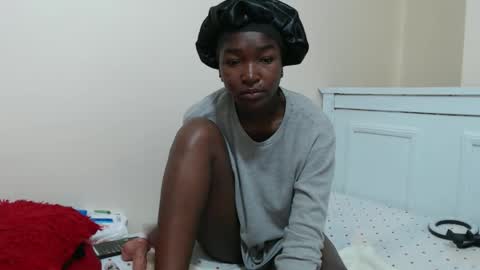 zenah online show from 05/01/26, 09:19