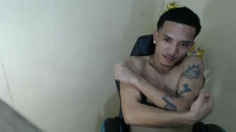 Snapshot of pinoy_daksxxx chatting on 12/03/25, 03:21 pinoy_daksxxx online show from 12/03/25, 03:21