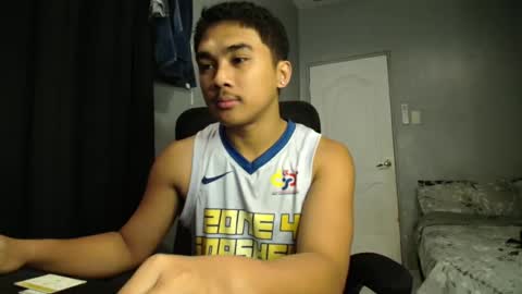 Snapshot of pinoyadriannexxx chatting on 02/03/26, 04:10 Adrianne online show from 02/03/26, 04:10