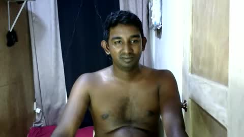 Snapshot of pinoybbc_xx chatting on 03/18/26, 02:26 rayvienn online show from 03/18/26, 02:26