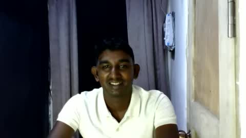 Snapshot of pinoybbc_xx chatting on 04/01/26, 02:58 rayvienn online show from 04/01/26, 02:58