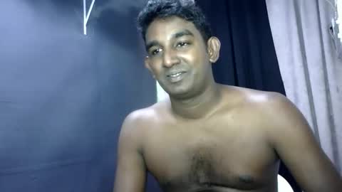 Snapshot of pinoybbc_xx chatting on 04/17/26, 04:04 rayvienn online show from 04/17/26, 04:04