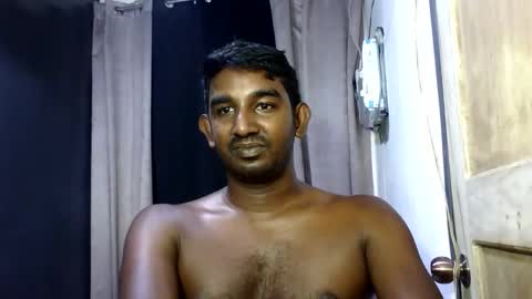 Snapshot of pinoybbc_xx chatting on 04/24/26, 12:46 rayvienn online show from 04/24/26, 12:46