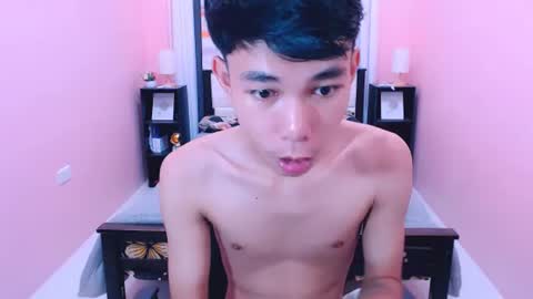 Snapshot of pinoydaksstream chatting on 07/15/26, 01:33 pinoydaksstream online show from 07/15/26, 01:33