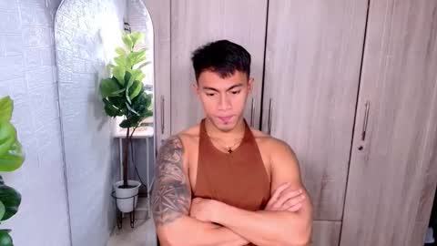 ethan online show from 10/28/25, 02:59