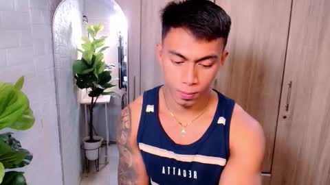 ethan online show from 11/03/25, 02:02