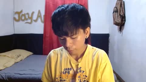 Snapshot of pinoymonstercock_xx chatting on 12/11/24, 05:53 WIN WIN JAY AR online show from 12/11/24, 05:53