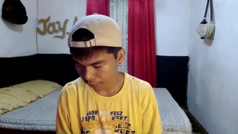 Snapshot of pinoymonstercock_xx chatting on 02/12/25, 07:23 WIN WIN JAY AR online show from 02/12/25, 07:23