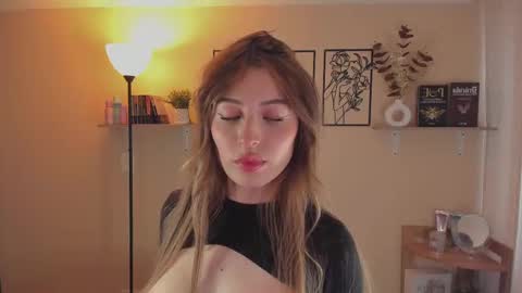 Emma online show from 02/09/25, 10:43