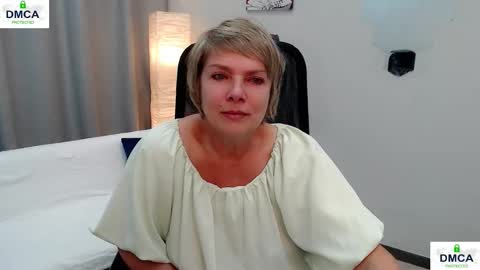 Bella online show from 03/01/26, 07:32