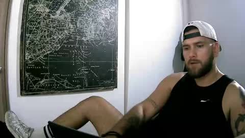 Snapshot of pipe1203 chatting on 10/22/25, 09:25 pipe1203 online show from 10/22/25, 09:25