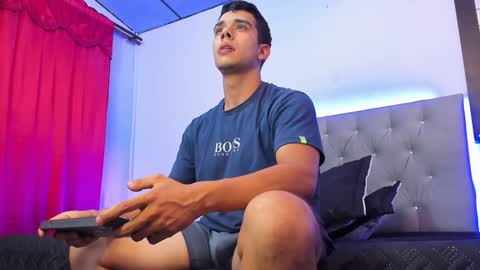 pipe_320 online show from 01/25/25, 11:11