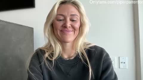 Snapshot of piper_patterson chatting on 06/19/26, 09:29 PipinPiper online show from 06/19/26, 09:29