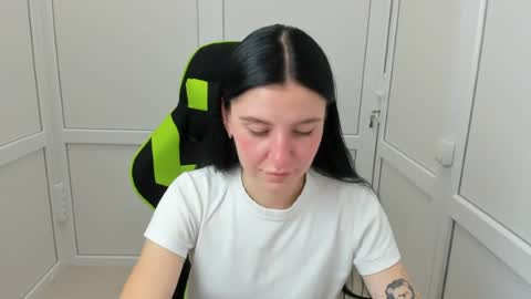 Snapshot of piper_smilee chatting on 07/09/26, 12:31 Piper online show from 07/09/26, 12:31