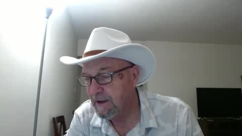 Snapshot of pipewizard chatting on 01/11/25, 11:35 pipewizard online show from 01/11/25, 11:35