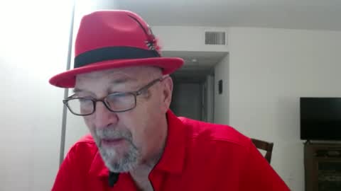 Snapshot of pipewizard chatting on 01/28/25, 12:05 pipewizard online show from 01/28/25, 12:05