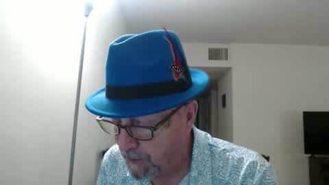 Snapshot of pipewizard chatting on 02/05/25, 12:20 pipewizard online show from 02/05/25, 12:20