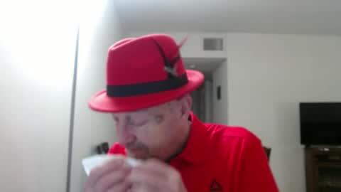 Snapshot of pipewizard chatting on 02/17/25, 11:53 pipewizard online show from 02/17/25, 11:53