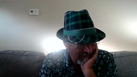 Snapshot of pipewizard chatting on 06/10/26, 11:35 pipewizard online show from 06/10/26, 11:35