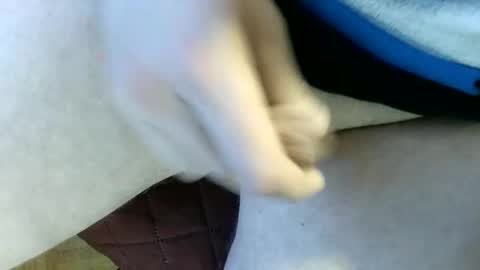 Snapshot of pippo2704 chatting on 03/07/25, 05:17 pippo online show from 03/07/25, 05:17