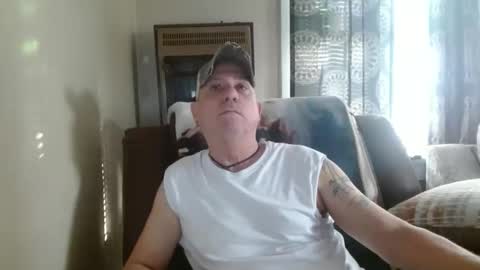 Snapshot of pirate334 chatting on 01/08/26, 10:01 pirate334 online show from 01/08/26, 10:01