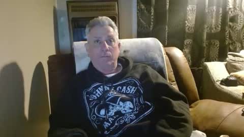 Snapshot of pirate334 chatting on 02/23/26, 05:16 pirate334 online show from 02/23/26, 05:16