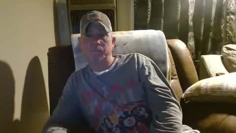 Snapshot of pirate334 chatting on 03/02/26, 08:21 pirate334 online show from 03/02/26, 08:21