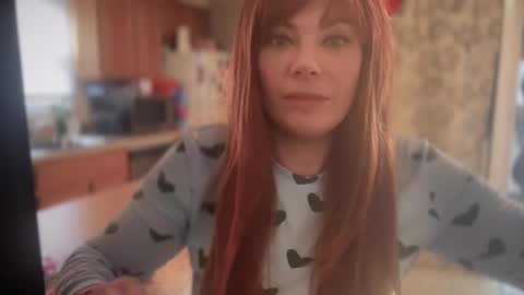 Snapshot of pirdybirdyxo chatting on 02/13/25, 04:17 pirdybirdyxo online show from 02/13/25, 04:17