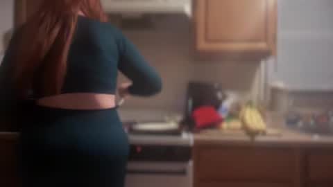 Snapshot of pirdybirdyxo chatting on 02/22/25, 11:24 pirdybirdyxo online show from 02/22/25, 11:24