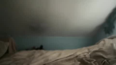 Snapshot of pirdybirdyxo chatting on 09/29/25, 11:59 pirdybirdyxo online show from 09/29/25, 11:59